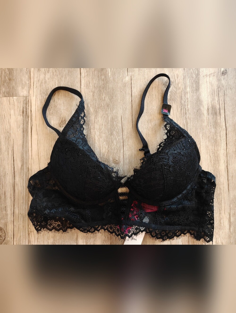 La Senza Deep Plunge Bra Size 34A NWT Black Lace Beyond Sexy